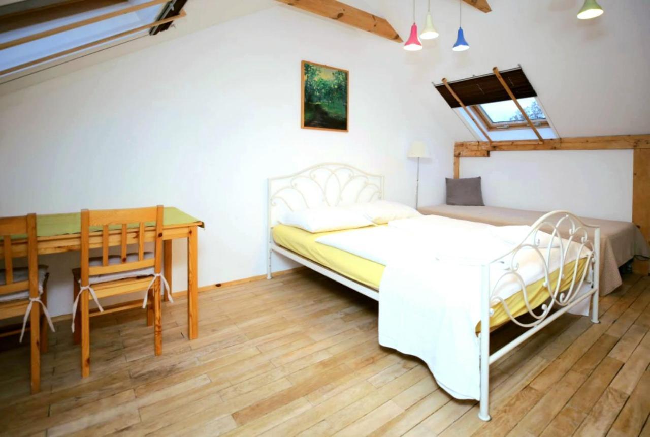 Austeria Staniszow Villa เยเลเนียกูรา ภายนอก รูปภาพ