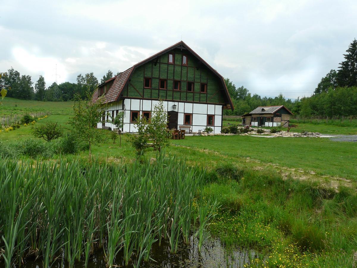Austeria Staniszow Villa เยเลเนียกูรา ภายนอก รูปภาพ