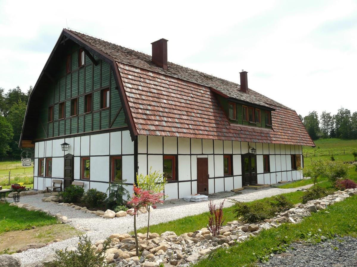 Austeria Staniszow Villa เยเลเนียกูรา ภายนอก รูปภาพ